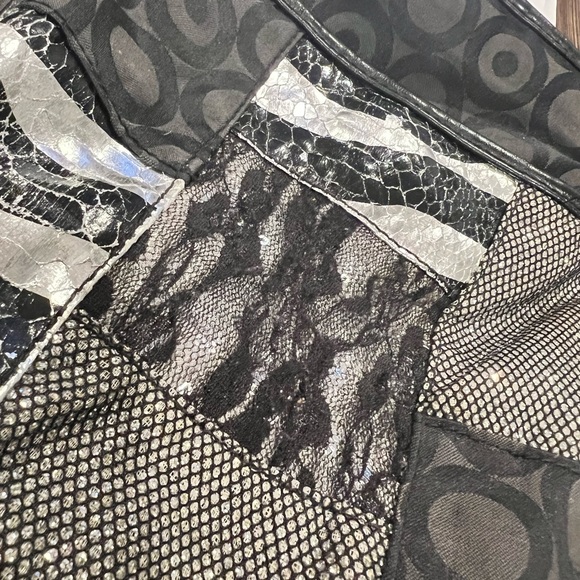 Black Patch Work Shoulder Bag - Picture 4 of 6